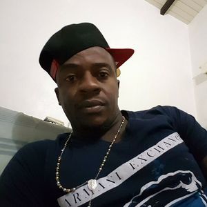 Meet your Posher, Ambroise